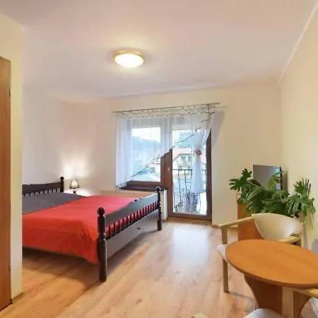 ホームステイ Prywatne Maks *